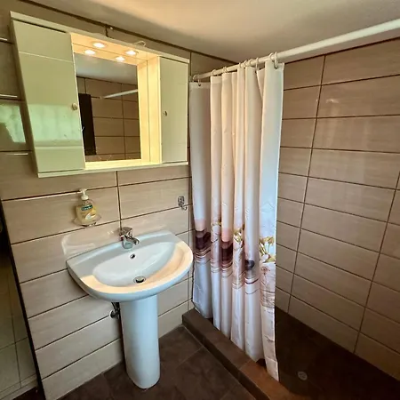 Sakis Meteora קסטרקיון