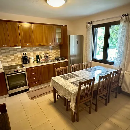 Sakis Meteora * קסטרקיון